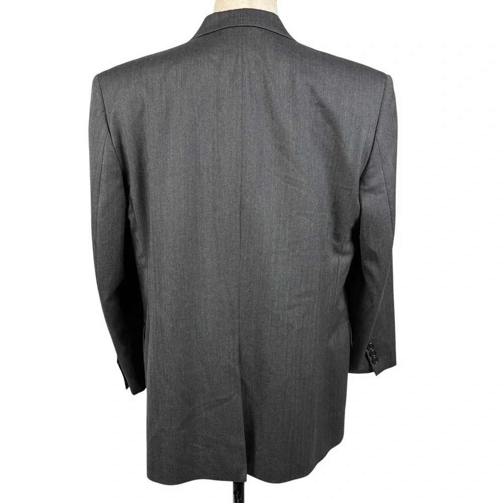 Jos A Bank Herringbone Wool Blazer Mens 42S Gray Signature Collection Sport Coat